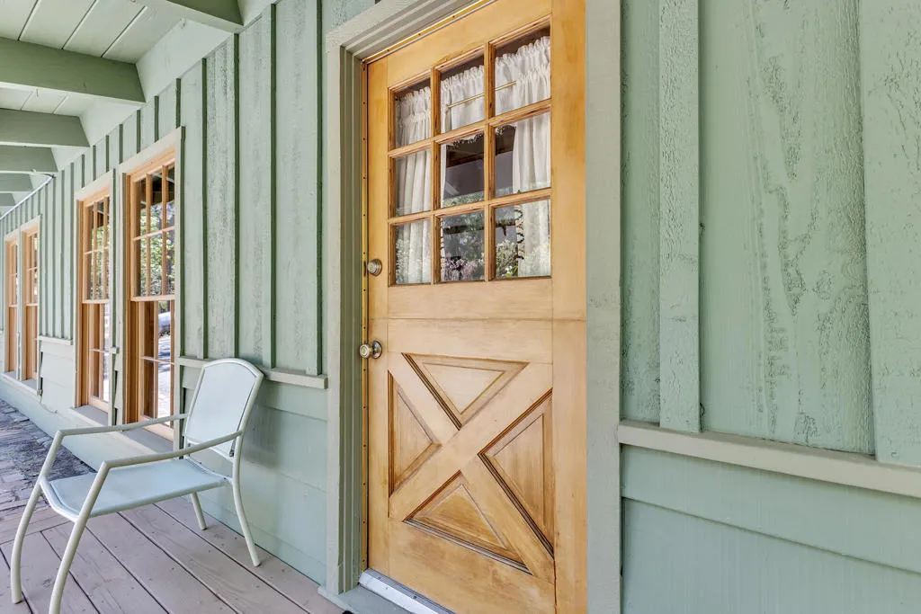 25465 Seneca Drive, Idyllwild, California 92549 home-pic-9